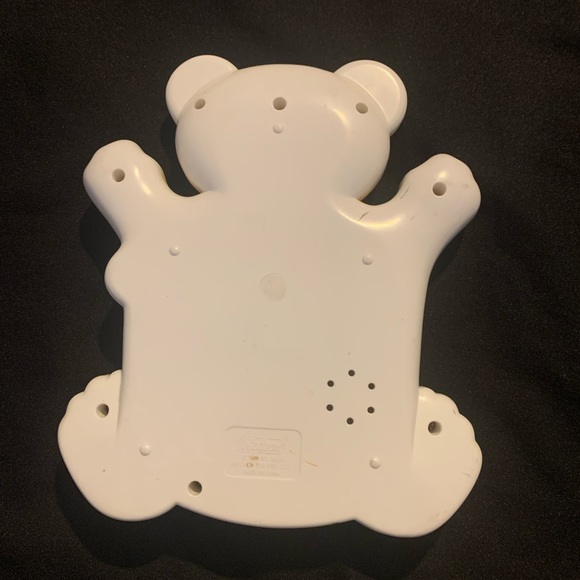 Redbox my lil bear clock - Picture 3 of 4